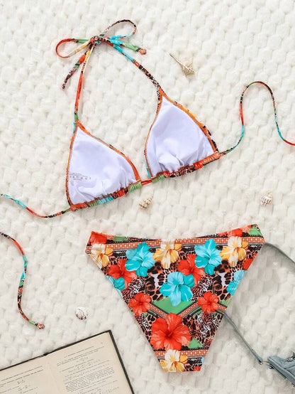 Çiçek Desenli Halter Bağcıklı Bikini Takımı Niebbla