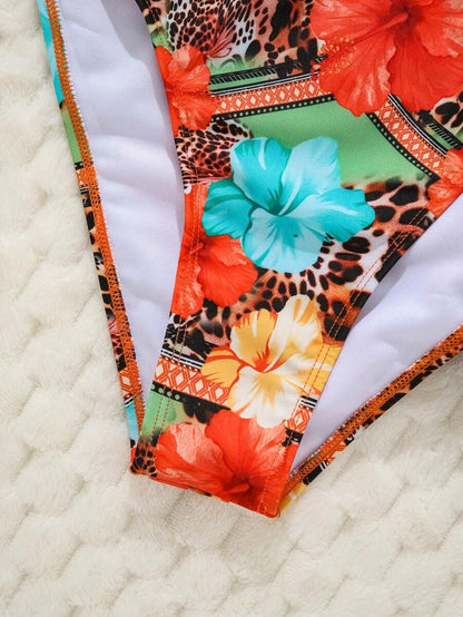 Çiçek Desenli Halter Bağcıklı Bikini Takımı Niebbla