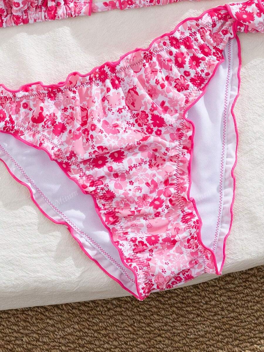 Çiçekli Dantel Pileli Bikini Takımı Niebbla