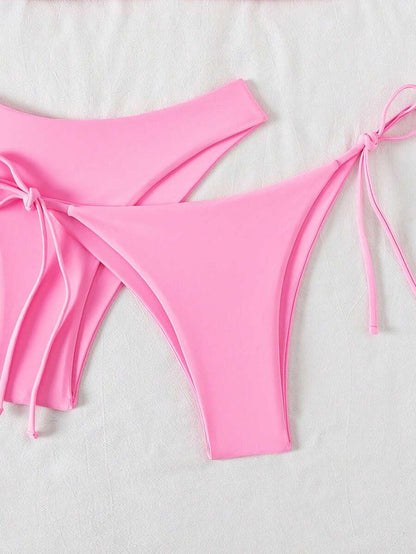 3 Parça Halter Üst + Üçgen Alt + Bağcıklı Şort Bikini Takımı Niebbla