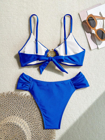 Metal Aksesuarlı Yüksek Kesim Askılı Bikini Takımı Niebbla