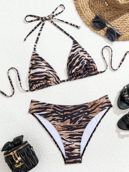 Çiçek Desenli Halter Bağcıklı Bikini Takımı Niebbla