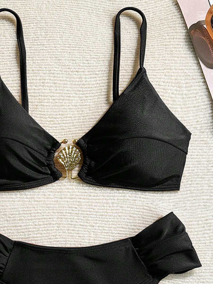 Metal Aksesuarlı Yüksek Kesim Askılı Bikini Takımı Niebbla
