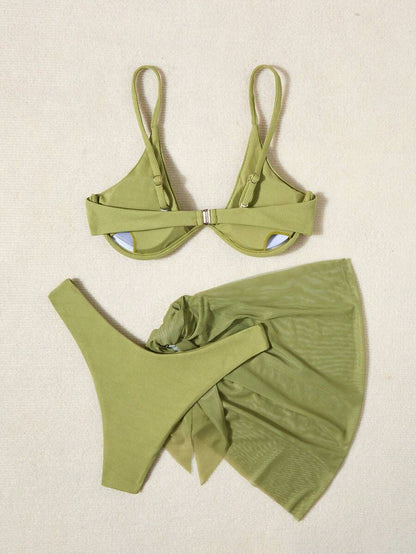 3'Lü Balenli Bikini Takımı Ve Örgü Plaj Eteği Niebbla