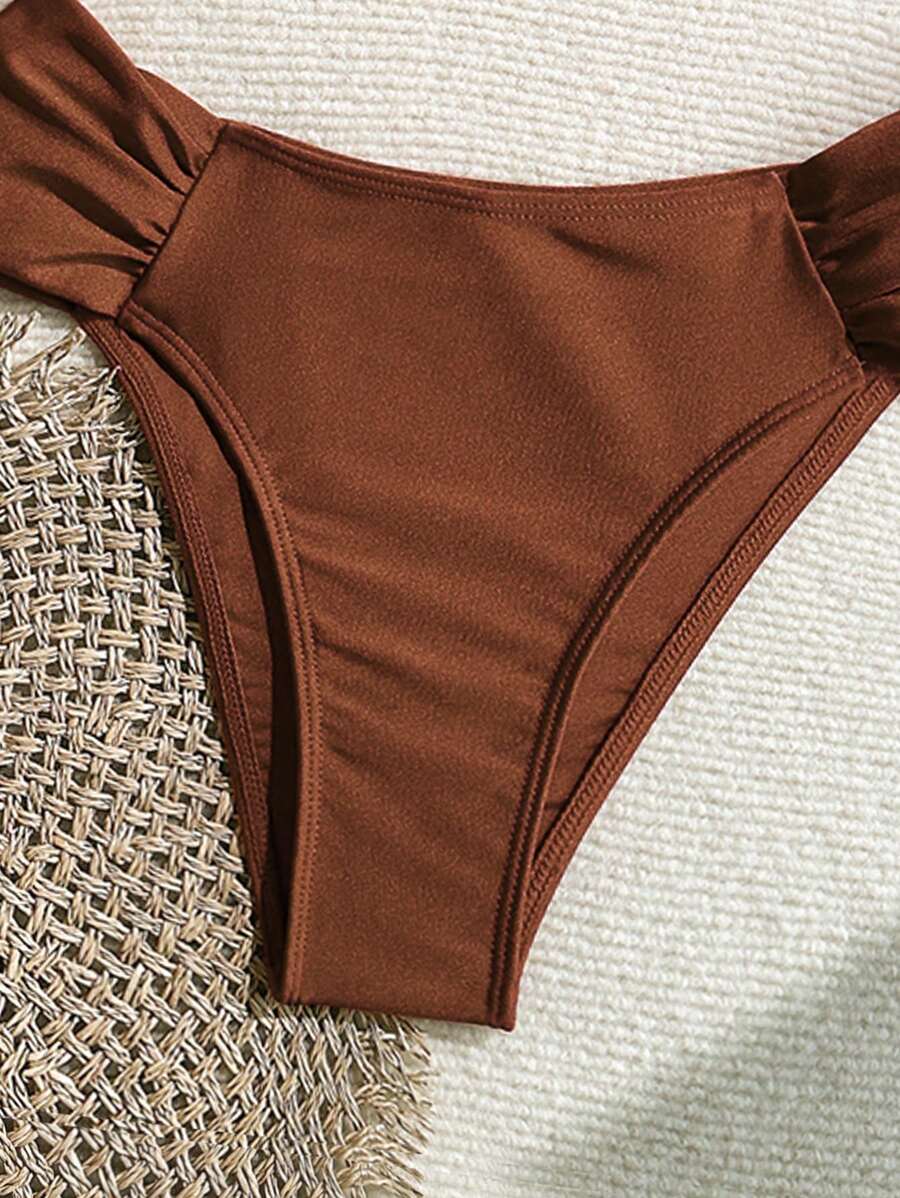 Metal Aksesuarlı Yüksek Kesim Askılı Bikini Takımı Niebbla