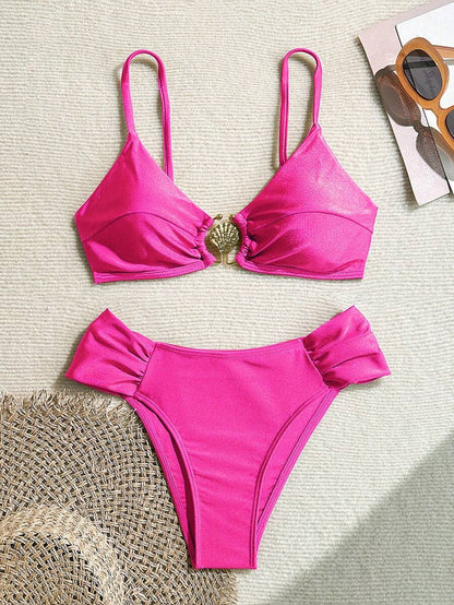 Metal Aksesuarlı Yüksek Kesim Askılı Bikini Takımı Niebbla