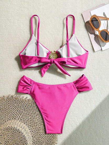 Metal Aksesuarlı Yüksek Kesim Askılı Bikini Takımı Niebbla