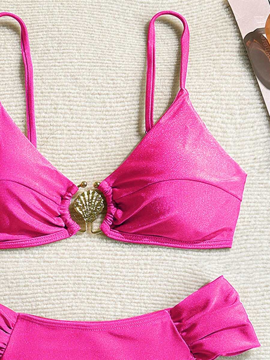 Metal Aksesuarlı Yüksek Kesim Askılı Bikini Takımı Niebbla