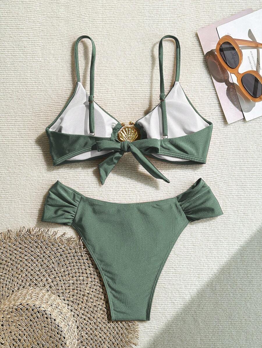 Metal Aksesuarlı Yüksek Kesim Askılı Bikini Takımı Niebbla