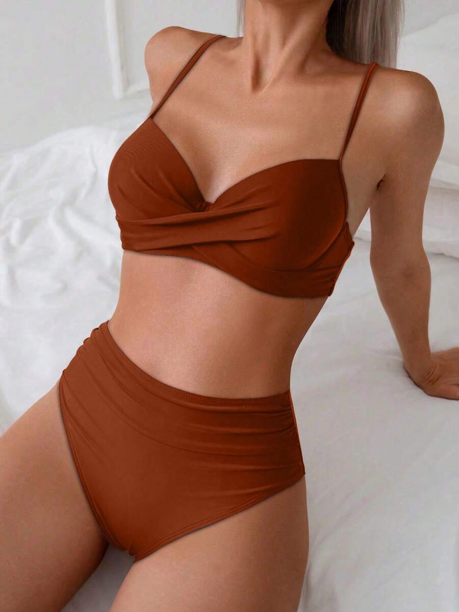 Askılı Yüksek Bel Balenli Bikini Takımı Niebbla