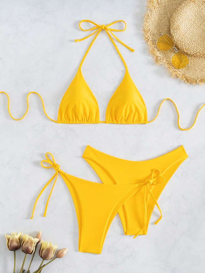 3 Parça Halter Üst + Üçgen Alt + Bağcıklı Şort Bikini Takımı Niebbla