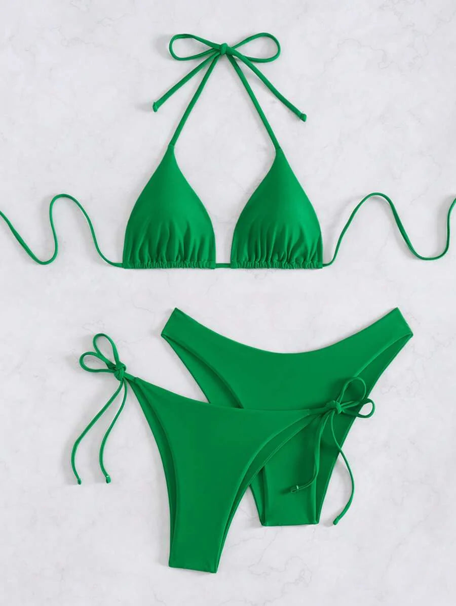 3 Parça Halter Üst + Üçgen Alt + Bağcıklı Şort Bikini Takımı Niebbla