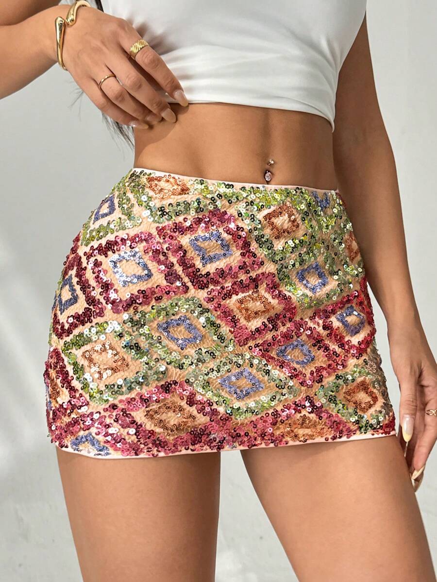 Payetli Boncuklu Parlak Mini Etek Niebbla