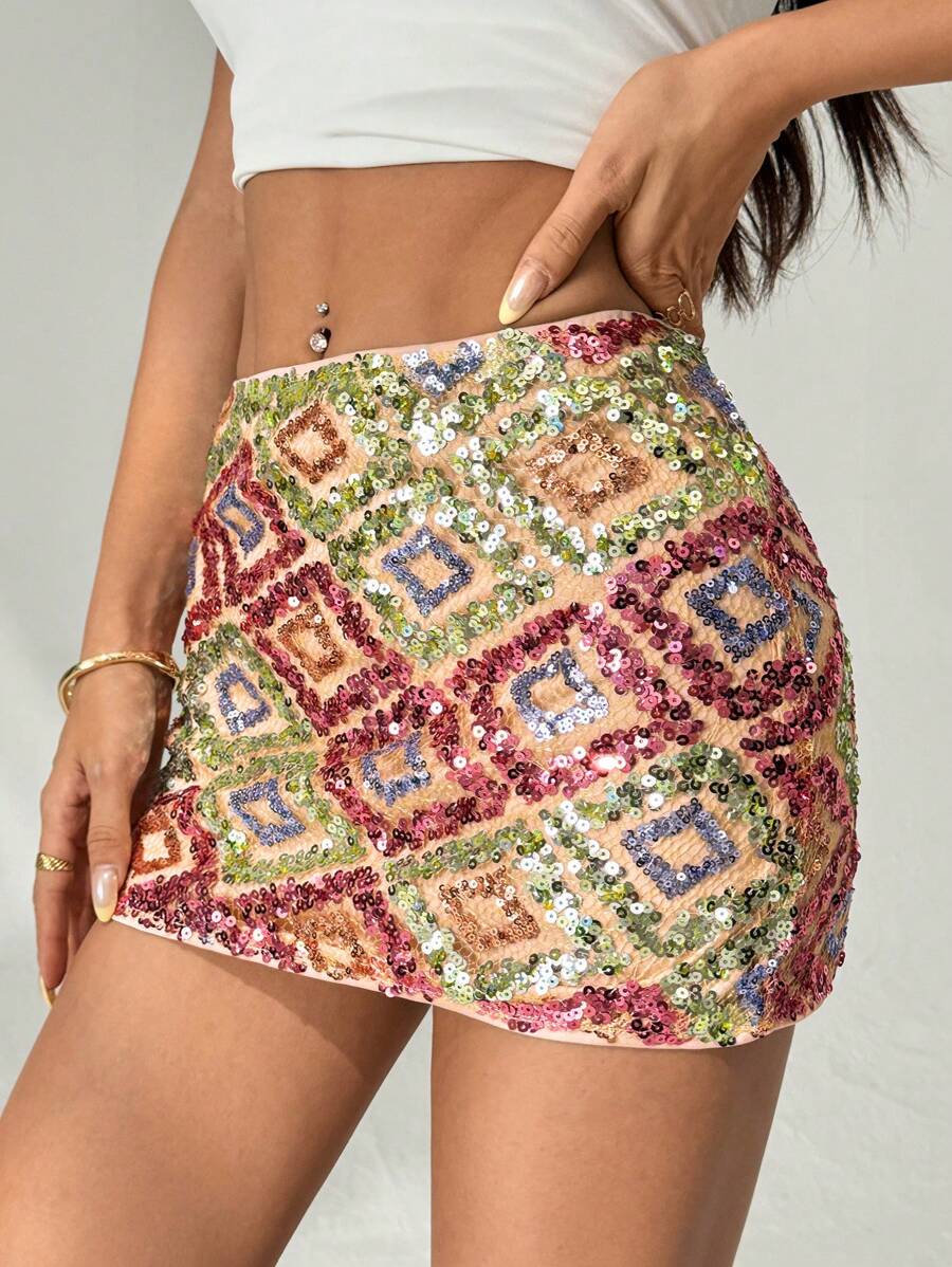 Payetli Boncuklu Parlak Mini Etek Niebbla