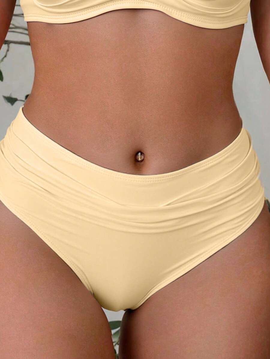 Askılı Yüksek Bel Balenli Bikini Takımı Niebbla