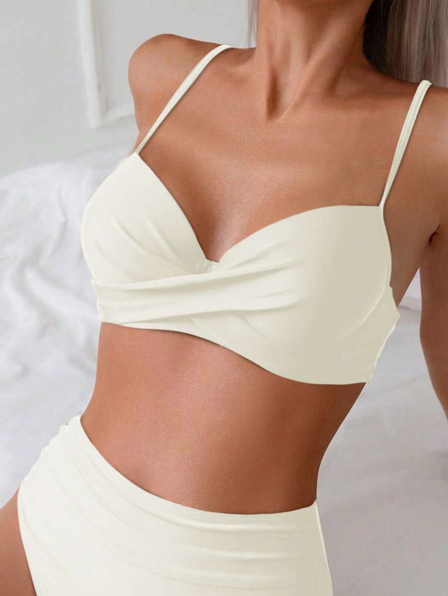 Askılı Yüksek Bel Balenli Bikini Takımı Niebbla
