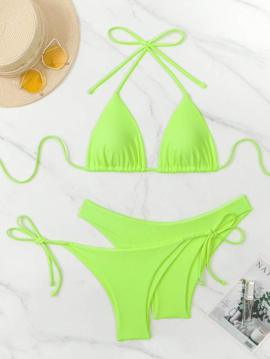 3 Parça Halter Üst + Üçgen Alt + Bağcıklı Şort Bikini Takımı Niebbla