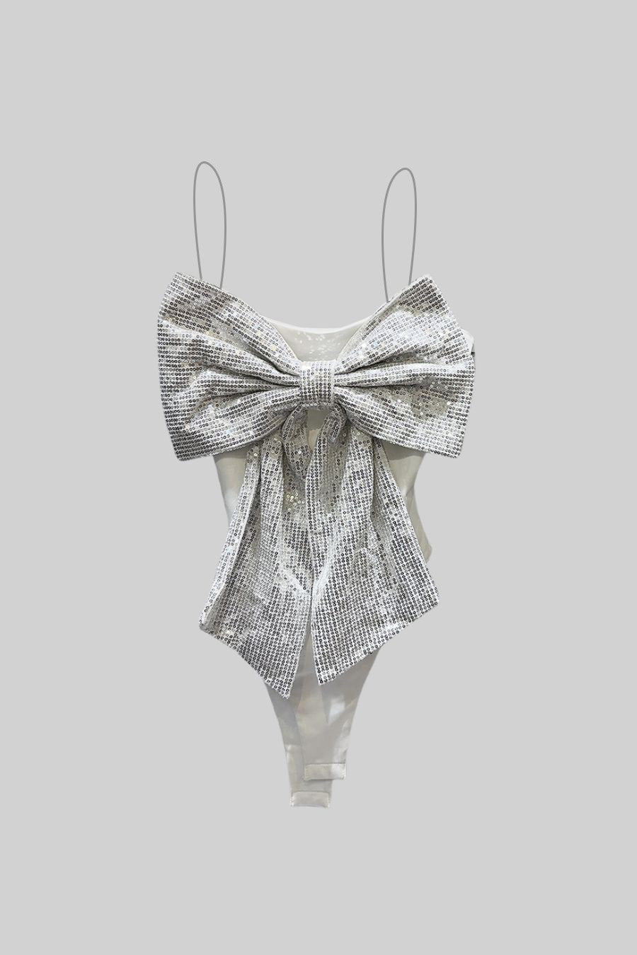 Önü Büyük Pullu Fiyonklu Bodysuit Siaora