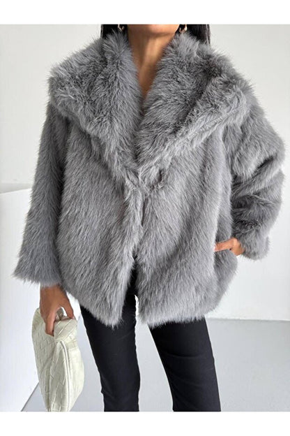 Bordo Kısa Suni Kürk Mont (Kopya) THESVELTECHIC