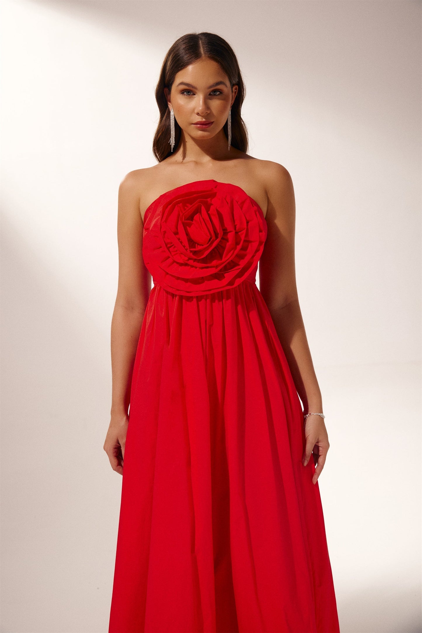 Frederica Flower Straplez Uzun Elbise Niebbla