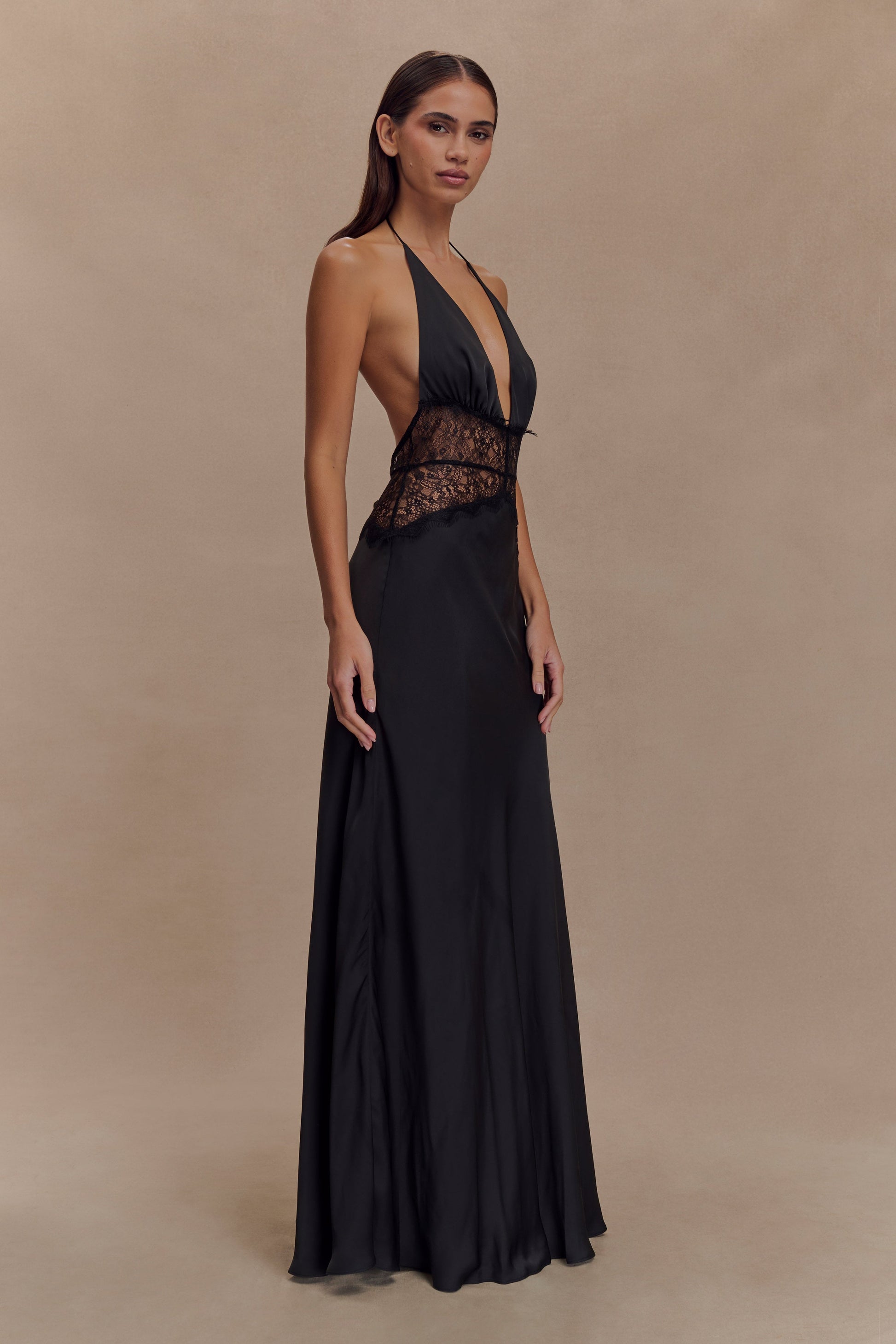Avery - Dantelli Halter Maxi Elbise Mağazam