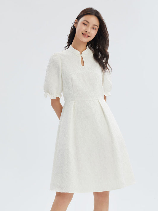 Beyaz Çekoslovak Qipao Jacquard Puff Kol Midi Elbise Siaora