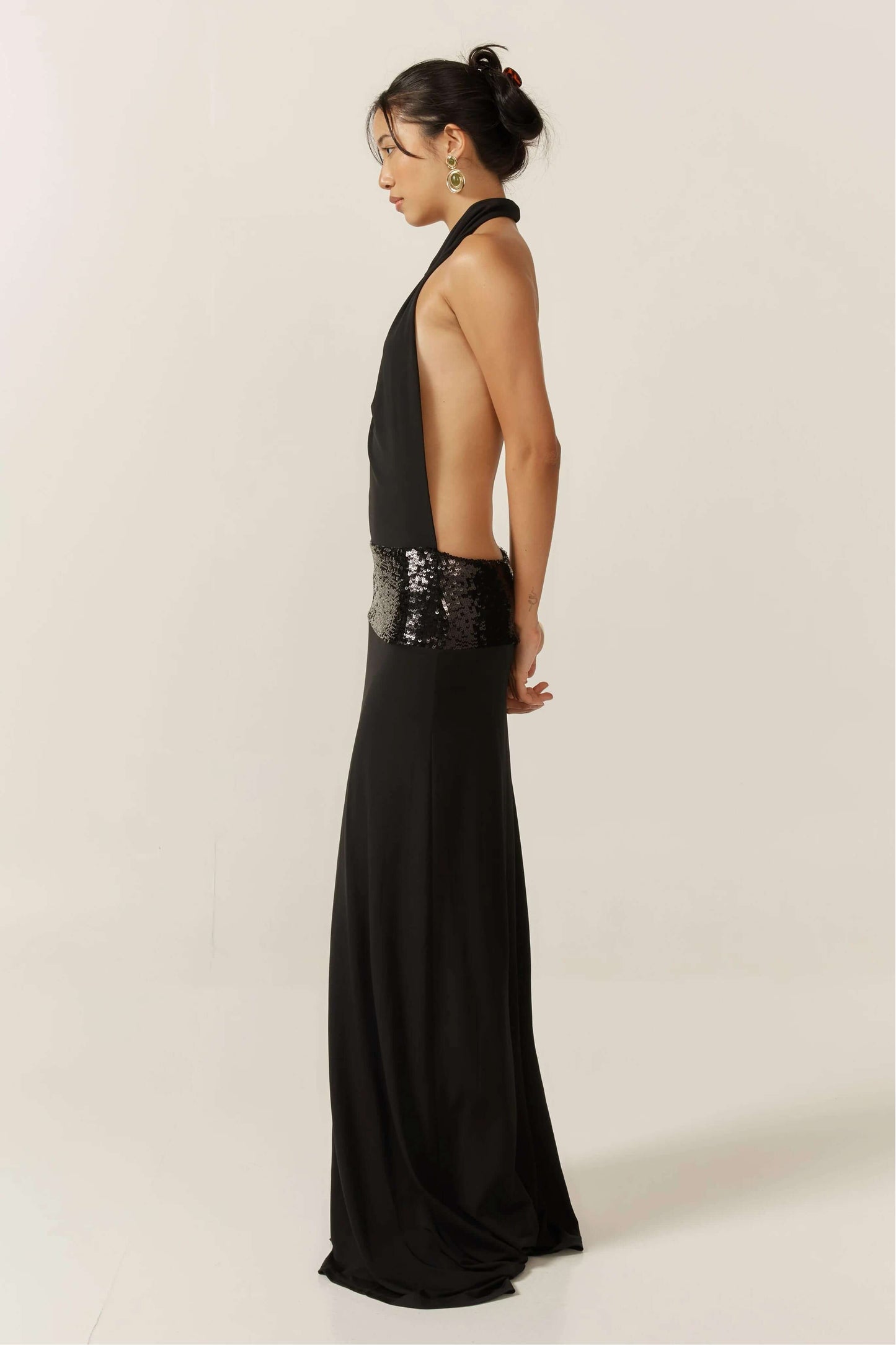 Joanna | Halter Yaka Sıfır Yürüklü Elbise THESVELTECHIC