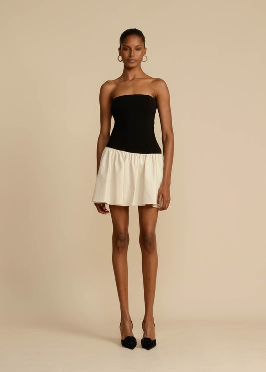 Celine Elbise Siaora