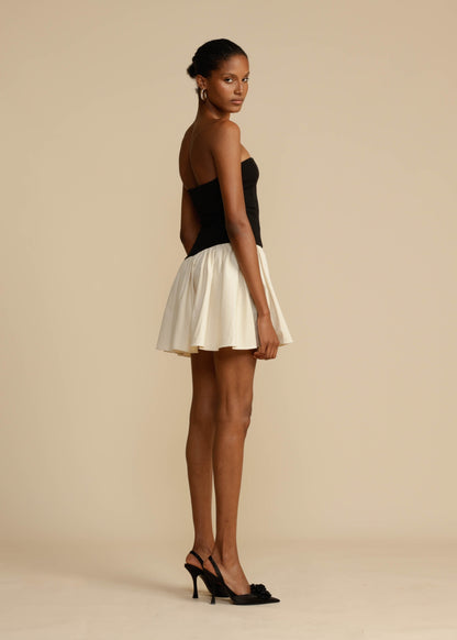 Celine Elbise Siaora