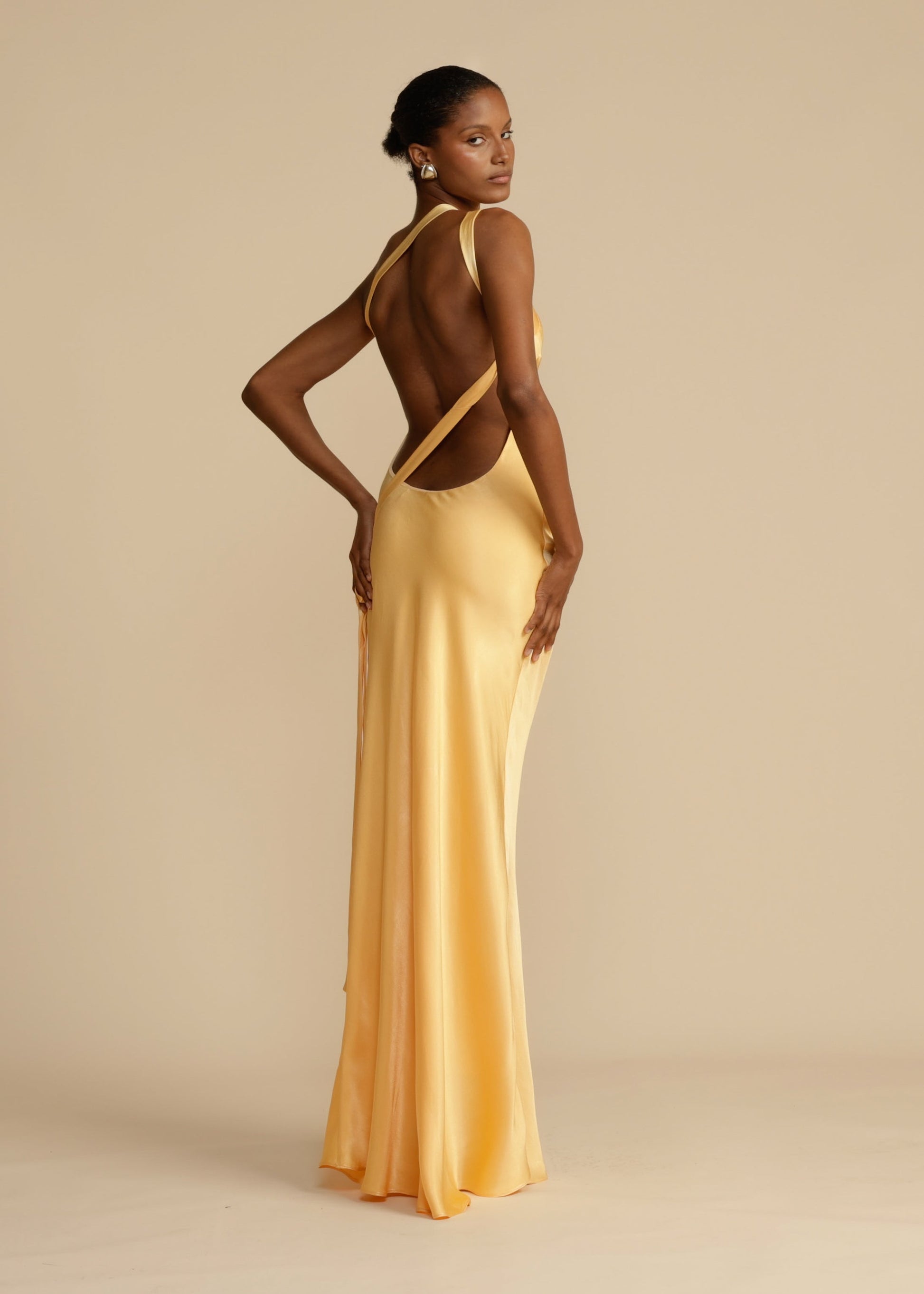 Andie - Asymmetrical Gown Mağazam