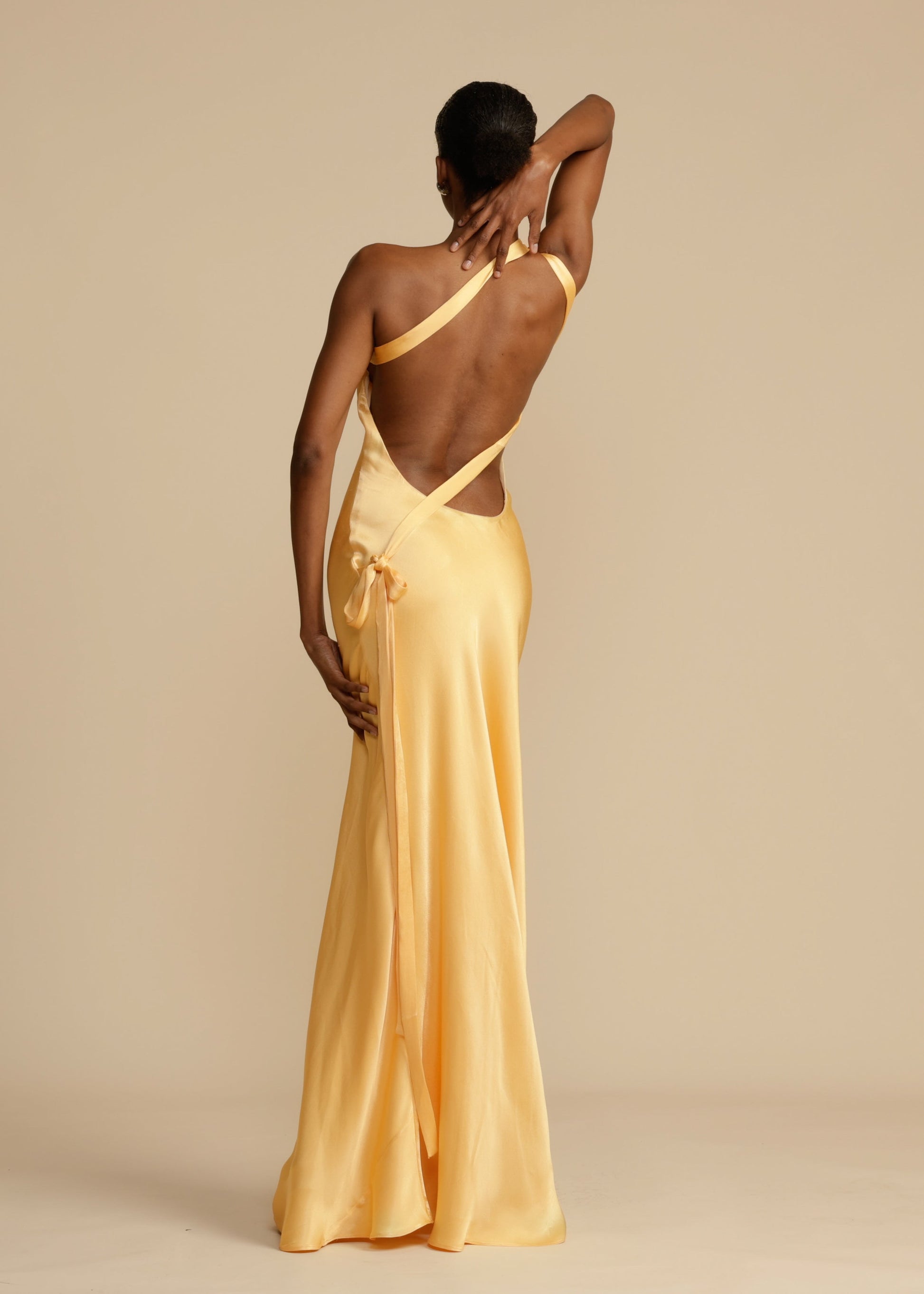 Andie - Asymmetrical Gown Mağazam