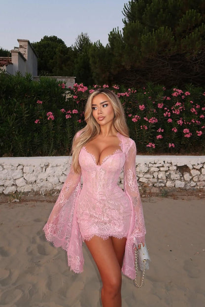 Allık Fısıltıları Dantel Çan Kollu Mini Elbise Niebbla