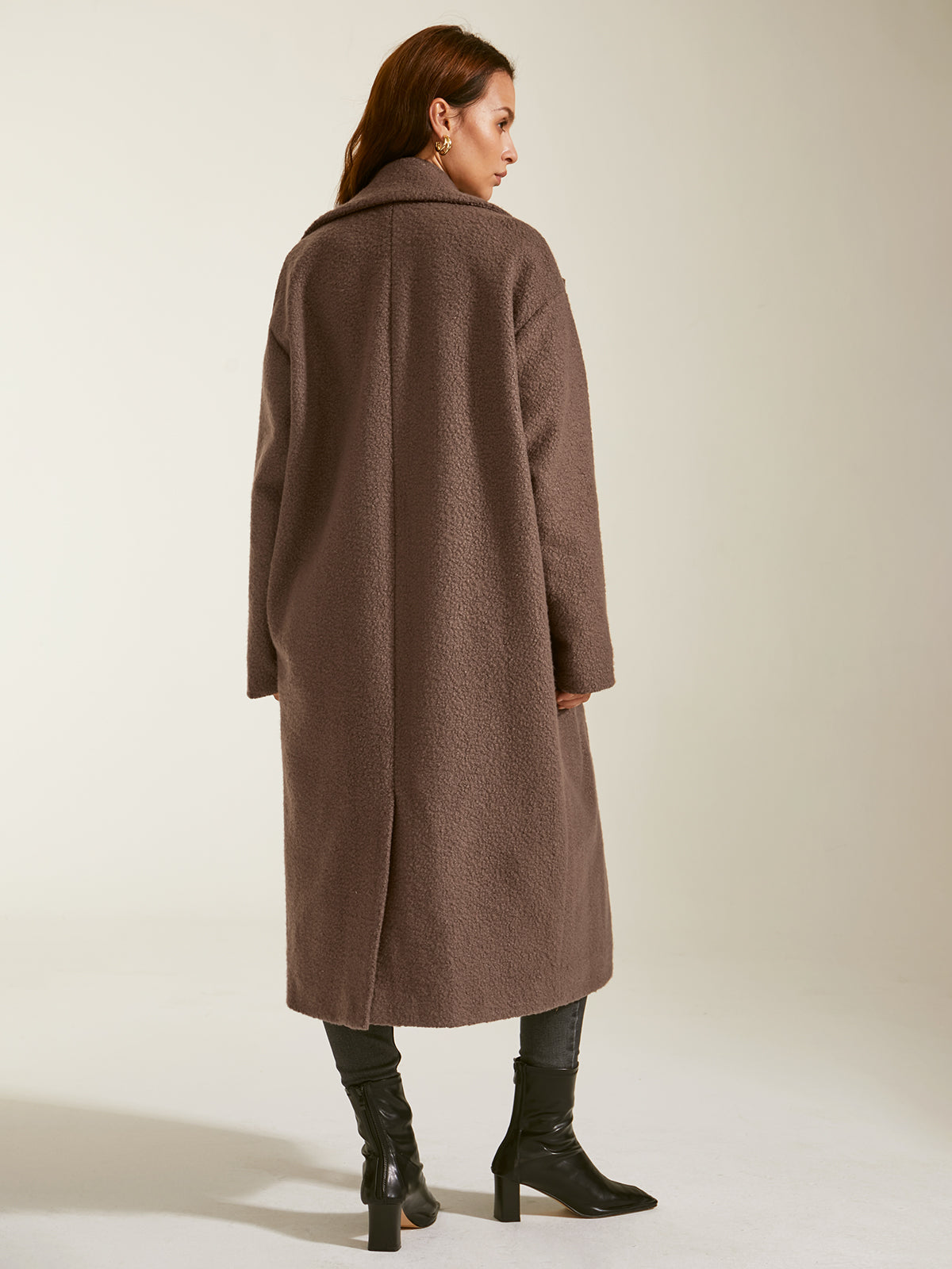 Oversized Essential Uzun Kaban Quvarse