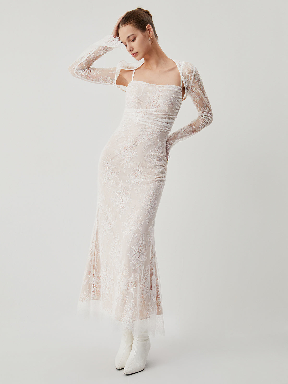 Dantel Jakarlı Çiçekli Yarı Şeffaf Bağlamalı Maxi Elbise Quvarse