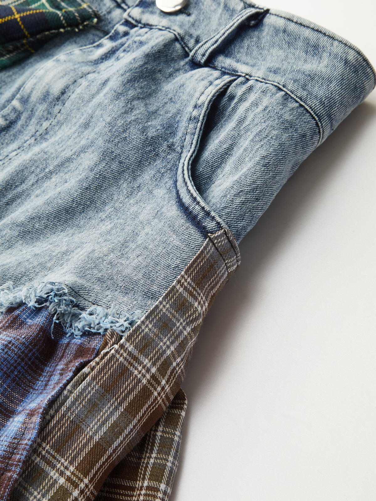 Panelli Asimetrik Etekli Denim Kısa Etek Siaora