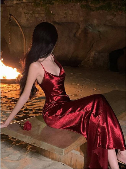 Pileli Sırtı Açık Cami Uzun Elbise Shine Aura