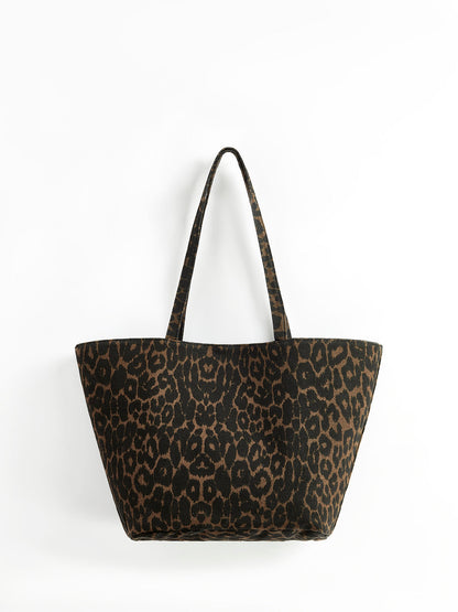 Leopar Desenli Omuz Çantası THESVELTECHIC