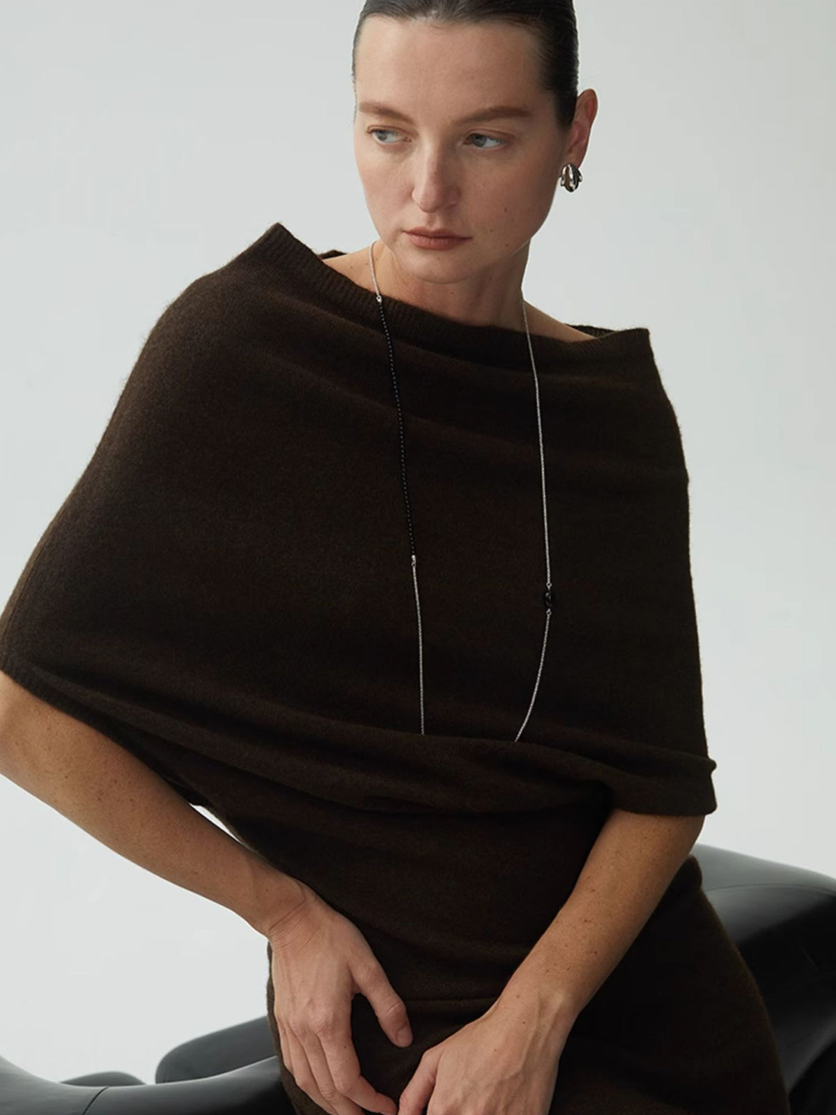 Siyah Oniks Boncuklu Kolye THESVELTECHIC