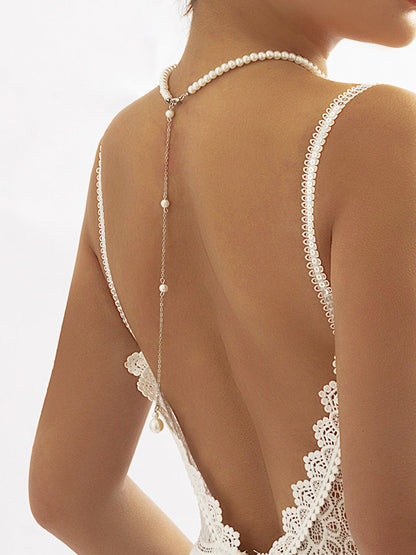 İnci Boncuklu Püskül Kolye THESVELTECHIC