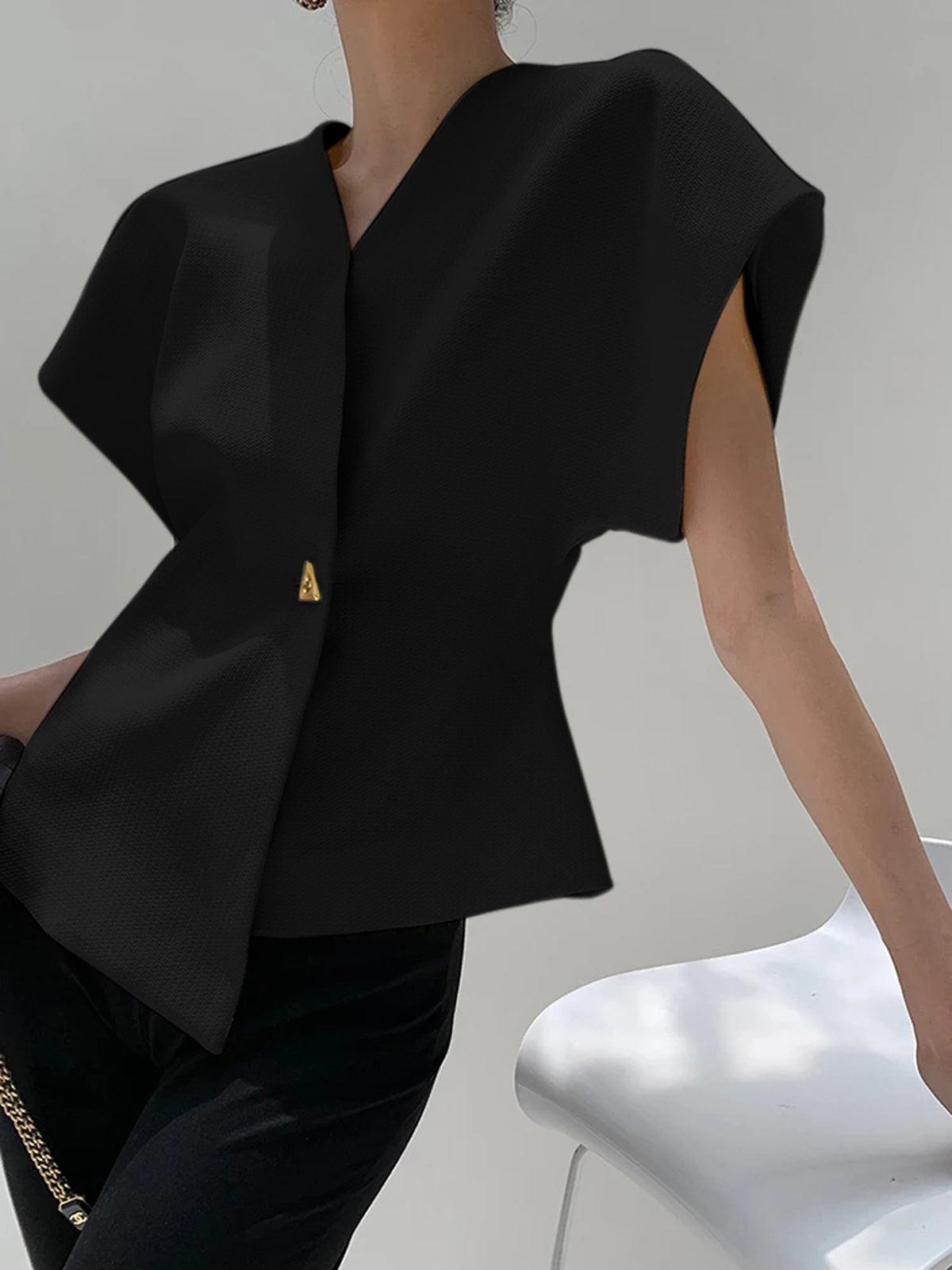 Beyaz Minimal Altın Detaylı Kolsuz Bluz Siaora