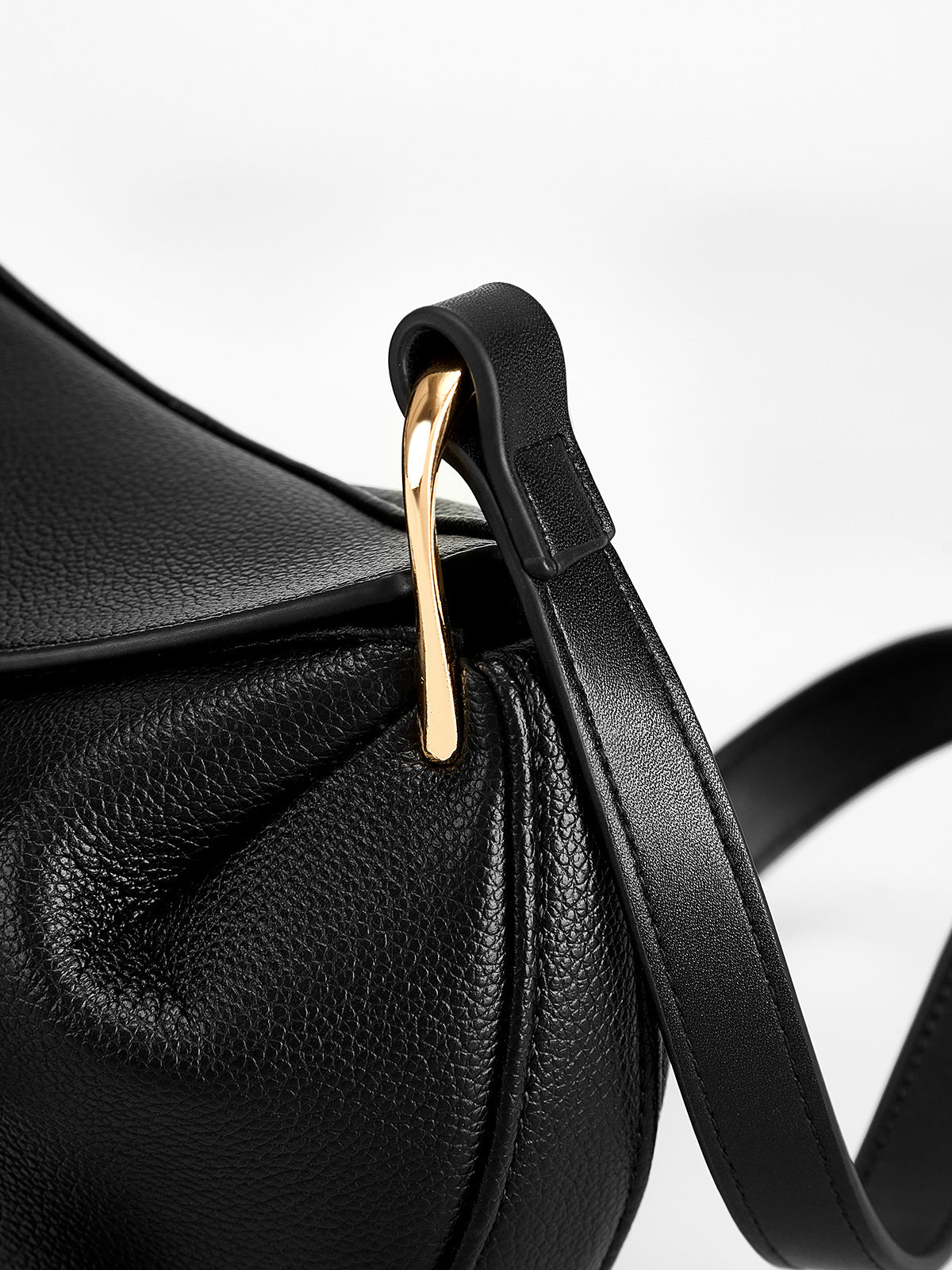 Textured Magnetic Button Crossbody Bag THESVELTECHIC