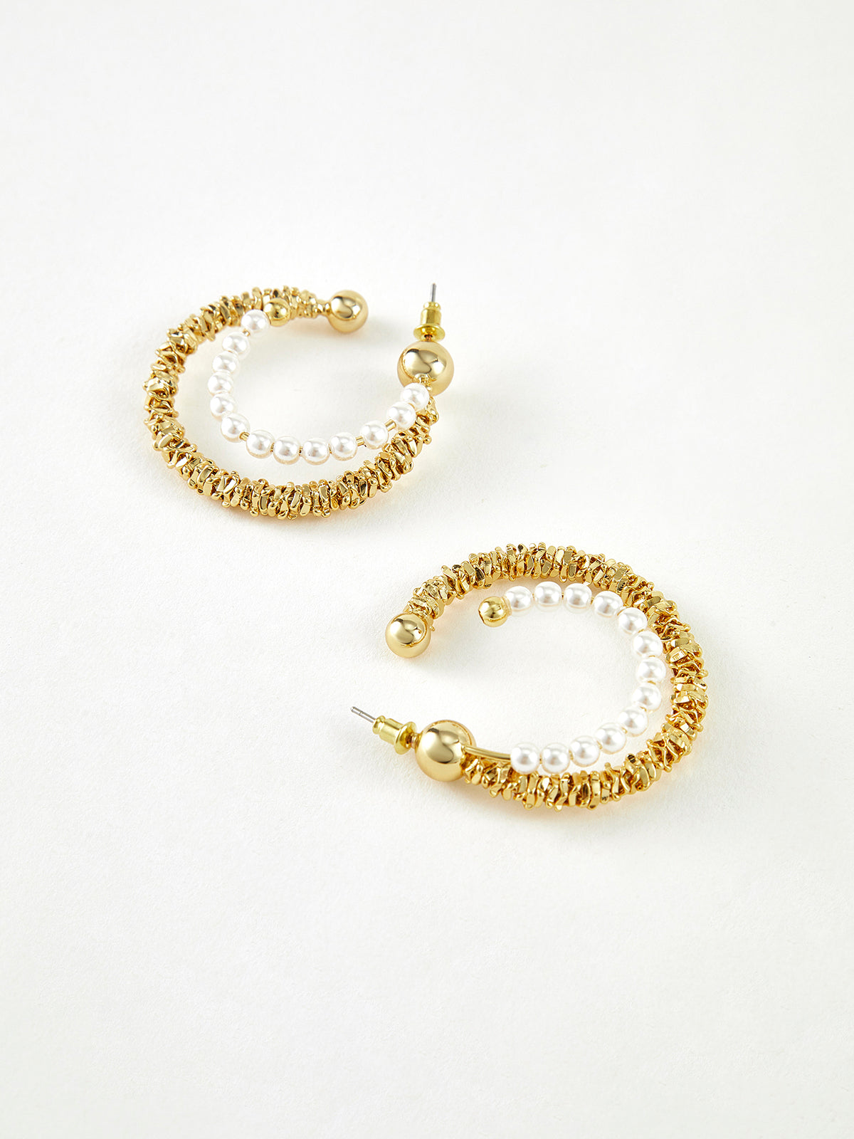 Double Layer Pearl Hoop Earrings THESVELTECHIC