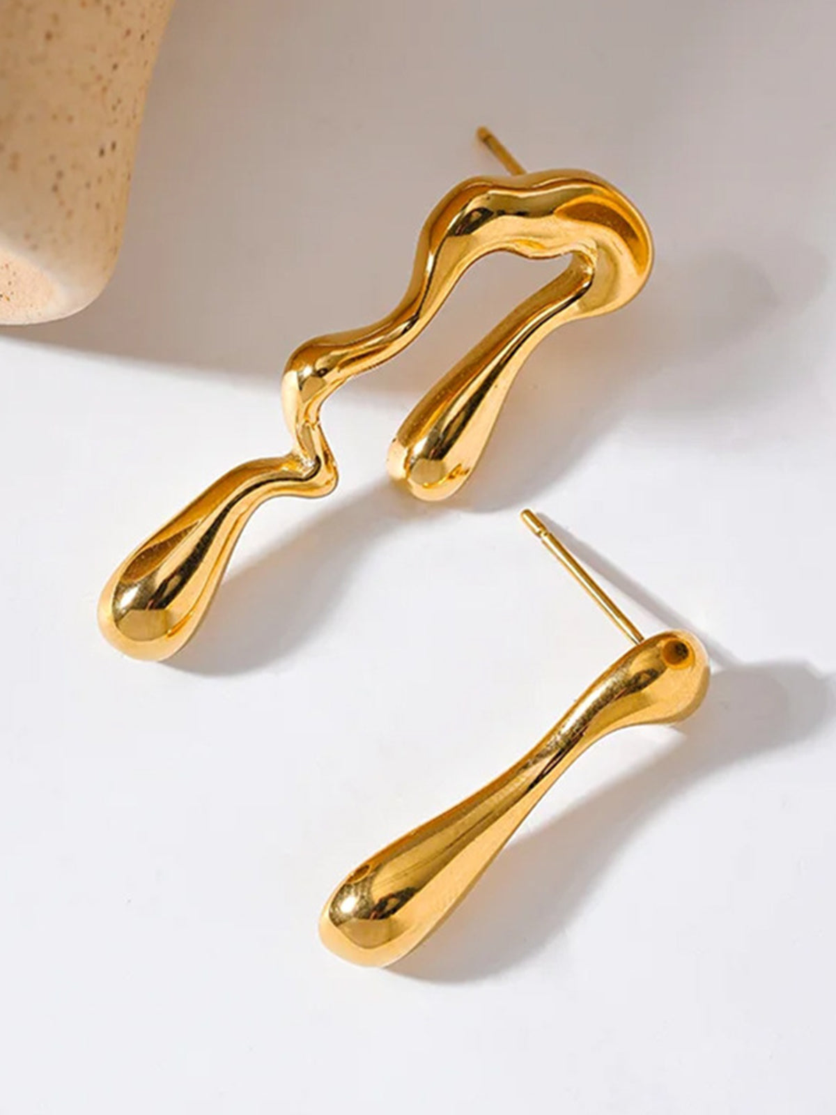 Asymmetrical Water Drop Earrings THESVELTECHIC