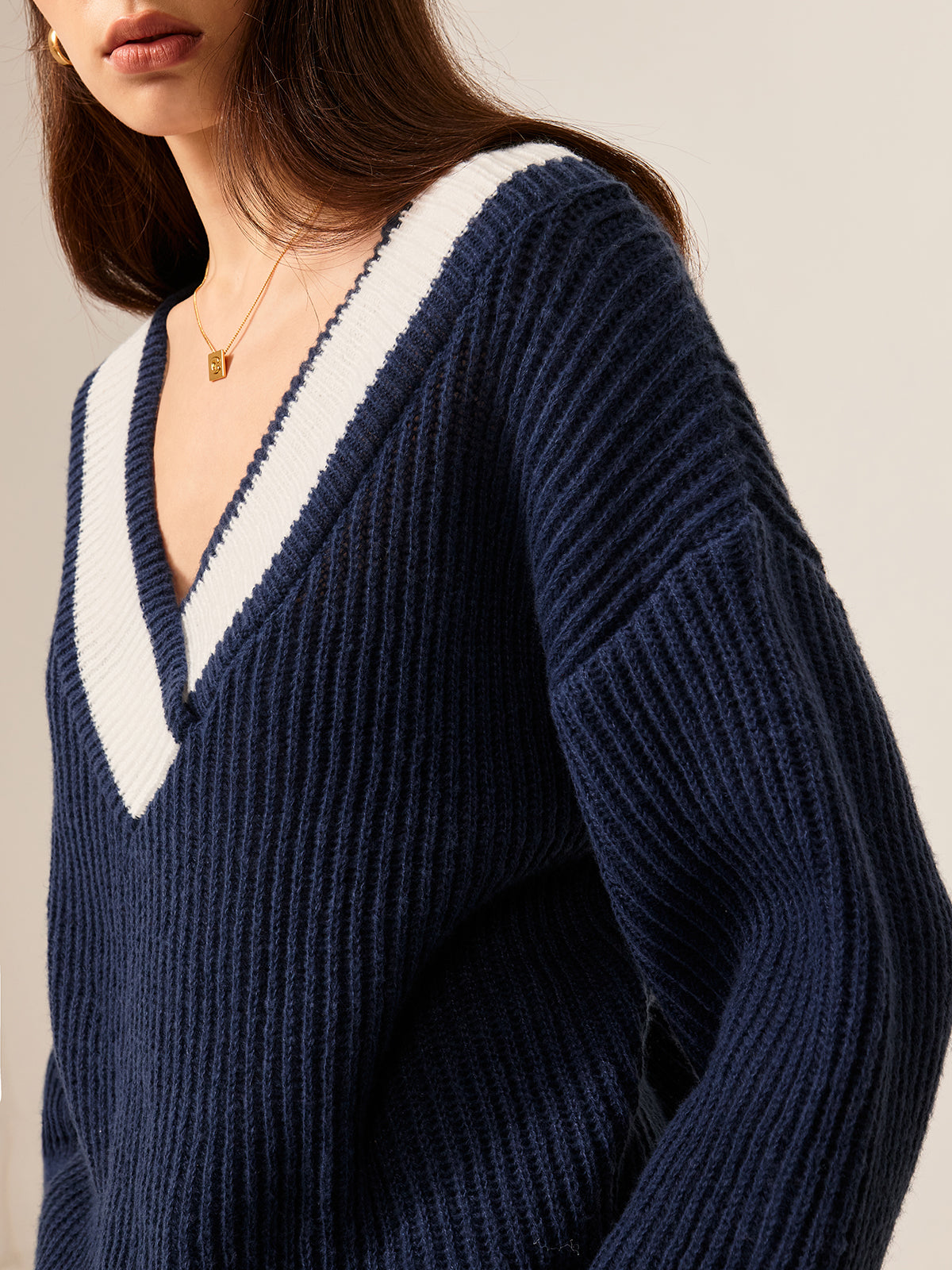 Zıt Bağlamalı Off-Shoulder Kazak Shine Aura