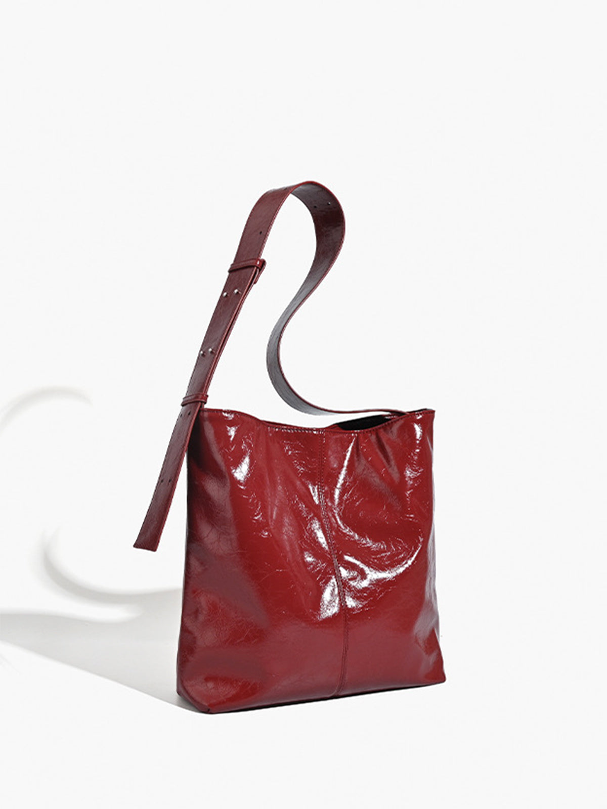Red Over Size Tote Bag THESVELTECHIC