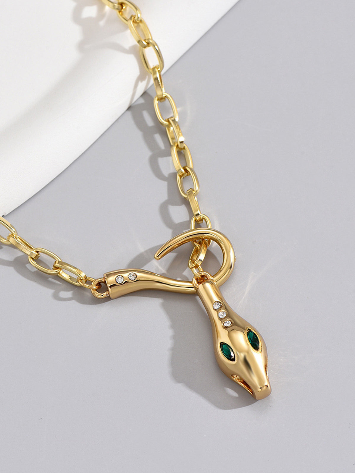 Zirkon Yılan Zincir Kolye THESVELTECHIC