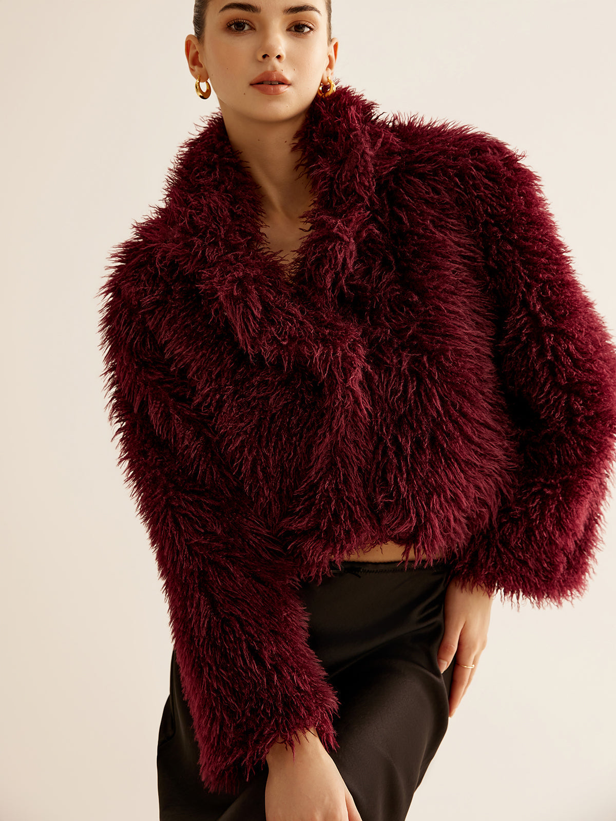 Bordo Kısa Suni Kürk Mont THESVELTECHIC