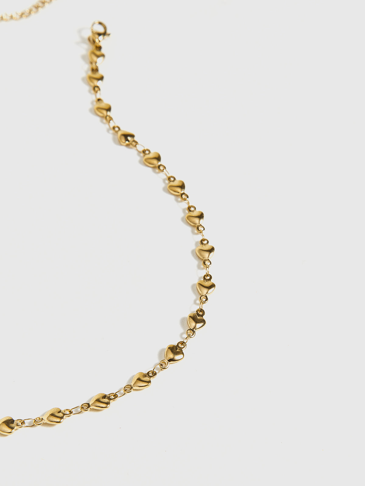 Kalp Ponpon Kolye THESVELTECHIC