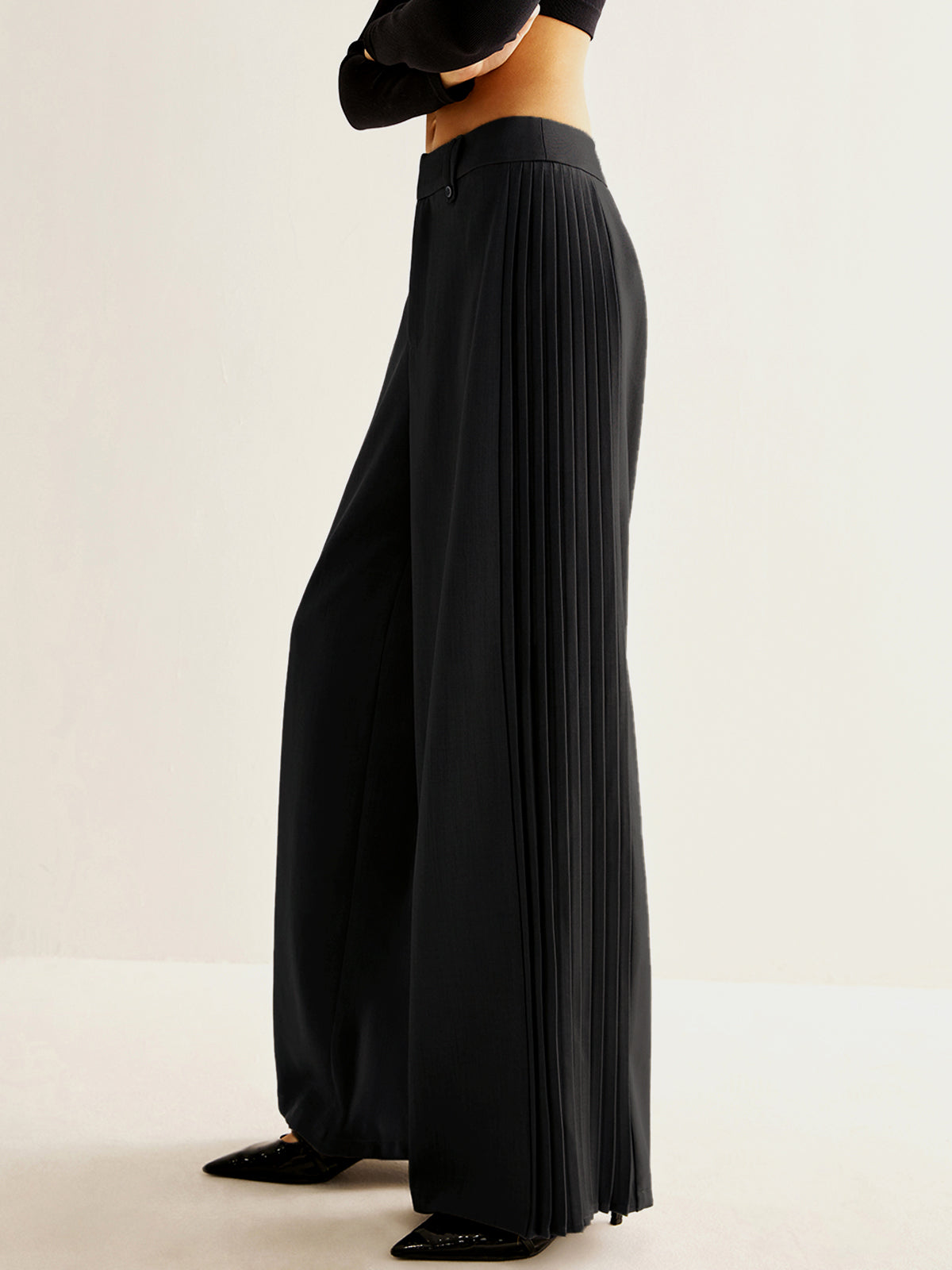 Side Pleated Wide-Leg Pants COMMENSE