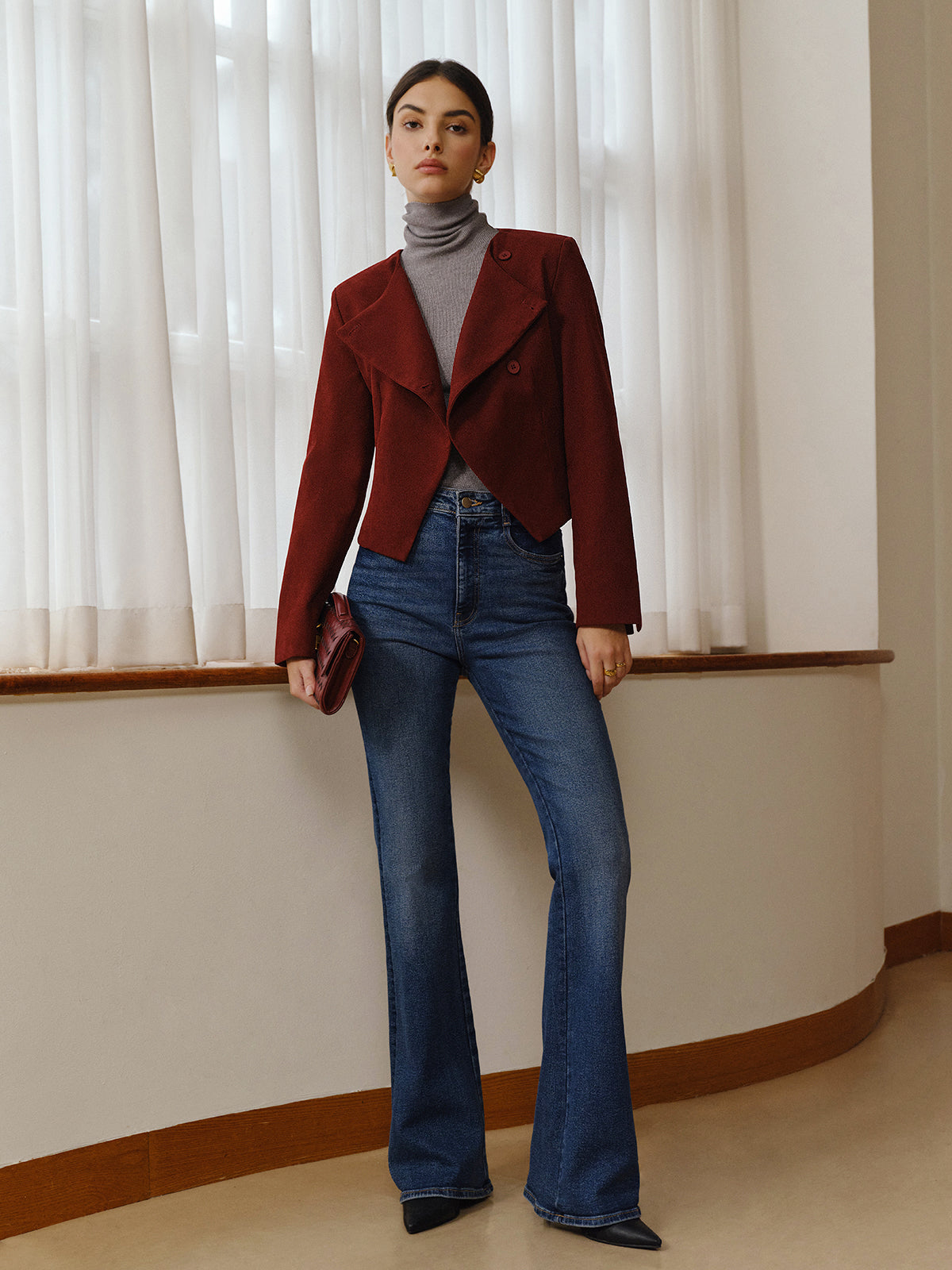 Asimetrik Yaka Kısa Blazer THESVELTECHIC